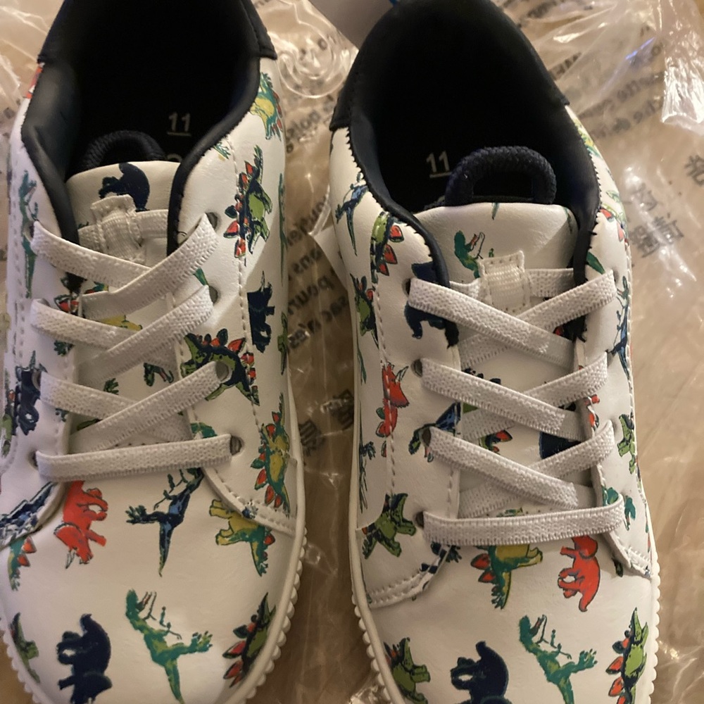Boy shoes